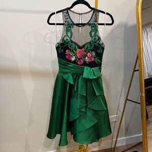 Marchesa Notte dress size 2